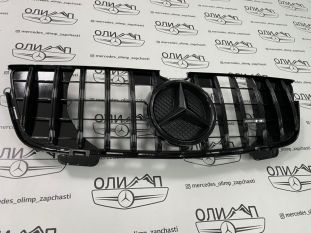 Решетка радиатора на Mercedes GL x164 до рест GT черная Решетка радиатора на Mercedes GL x164 до рест GT черная